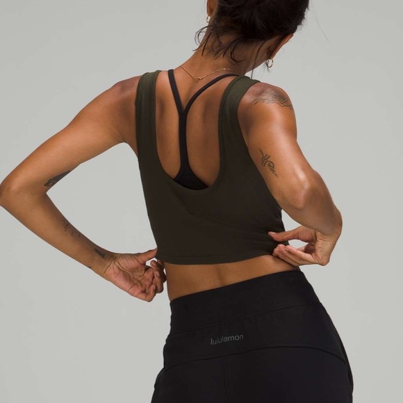 NWT LULULEMON LA front cutout crop tank - Picture 10 of 13